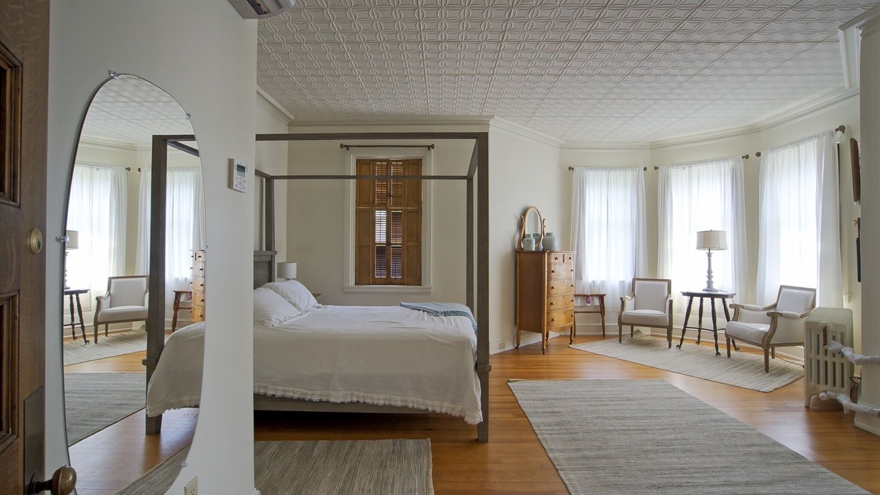 Photo of Bedroom in Ithaca
