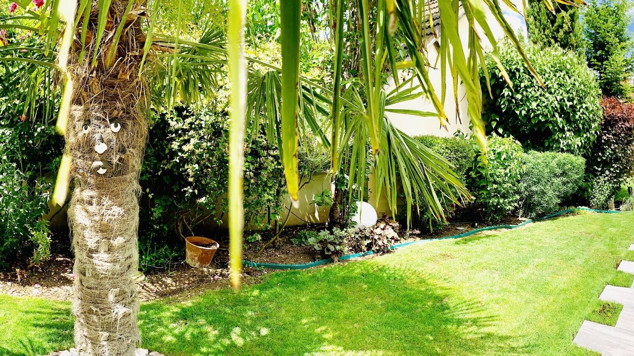 Photo of Outdoor in Accolay