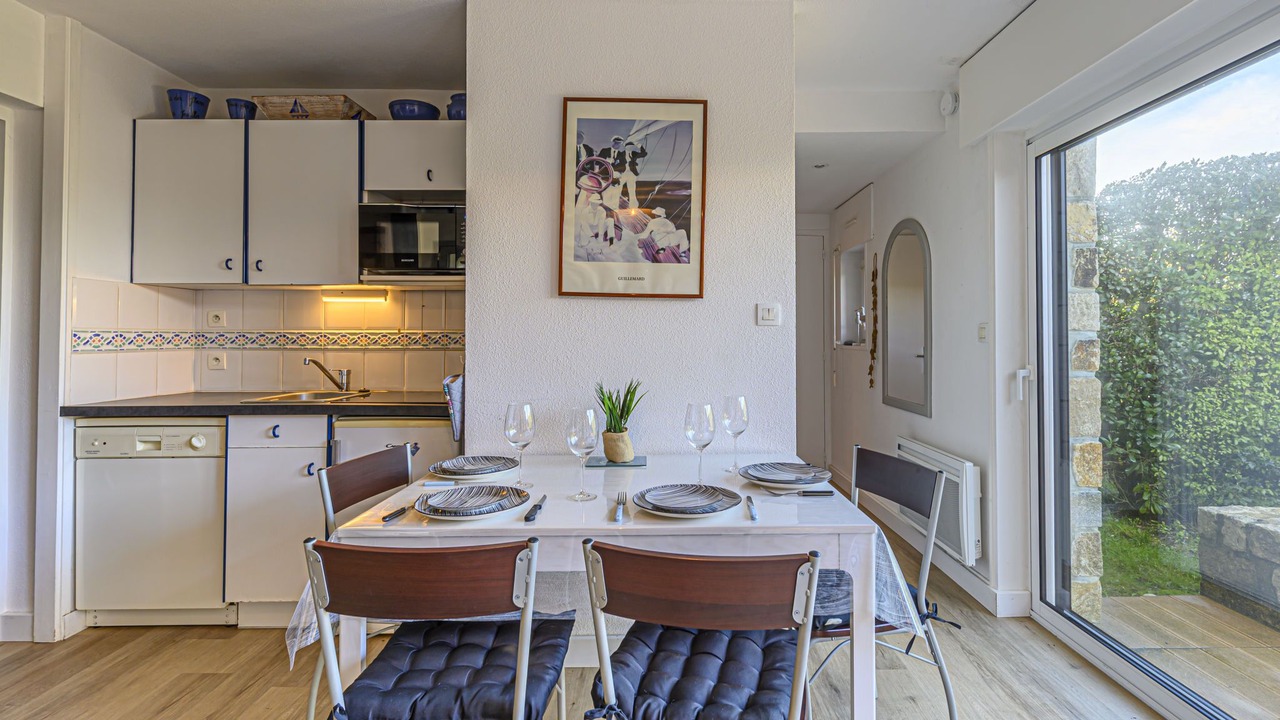 Photo of Bedroom in Carnac