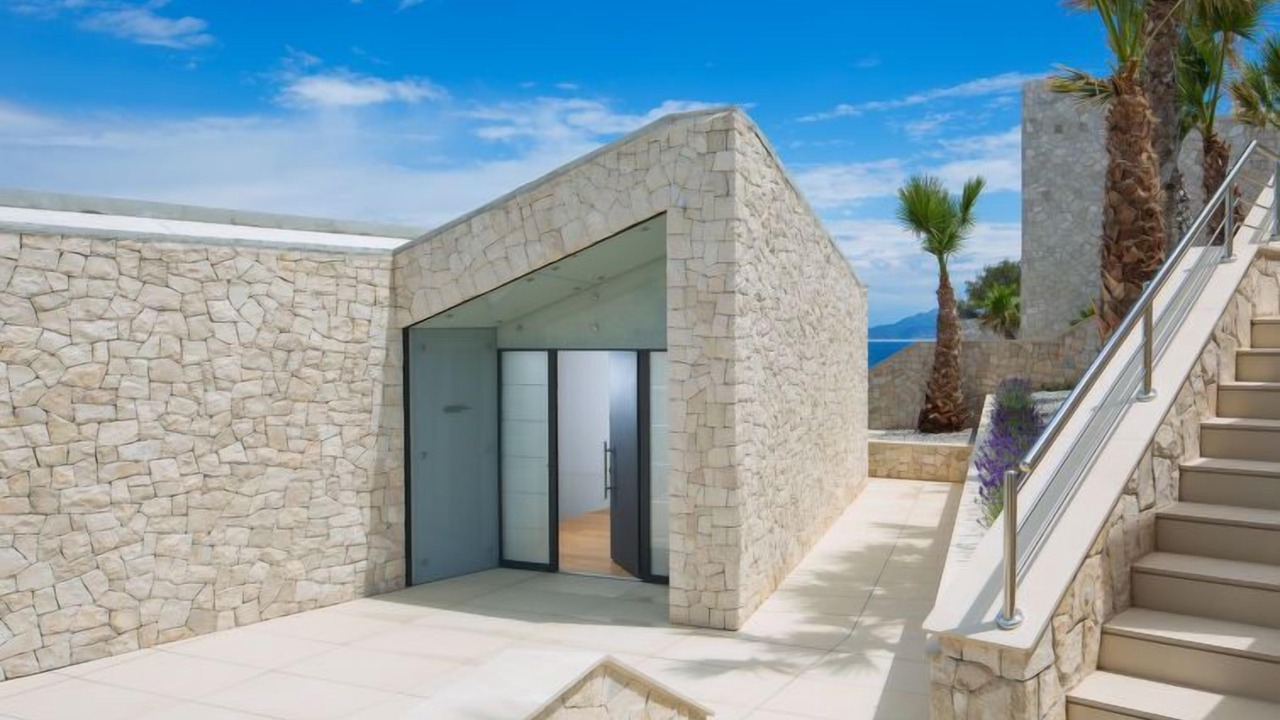 Photo of Outdoor in Blato