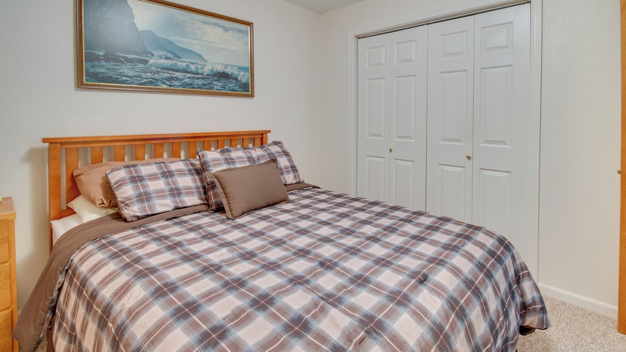 Photo of Bedroom in Lonergan