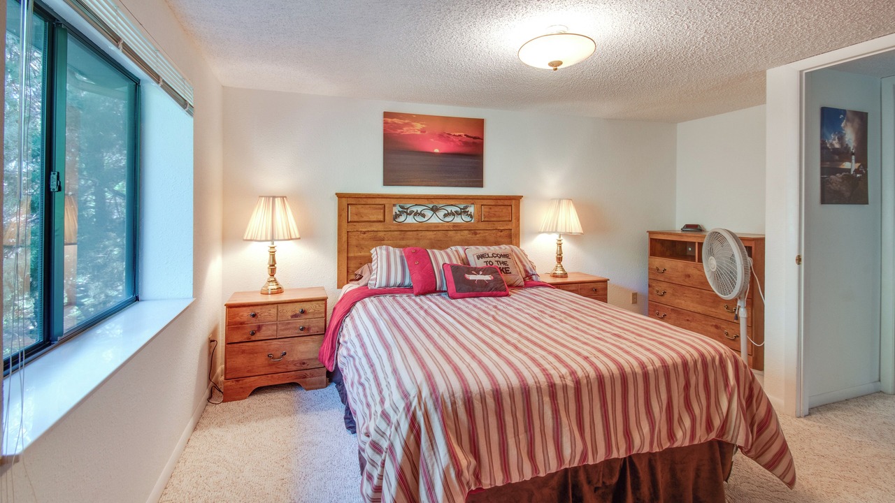 Photo of Bedroom in Lonergan