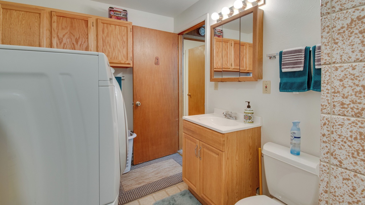 Photo of Bathroom in Lonergan