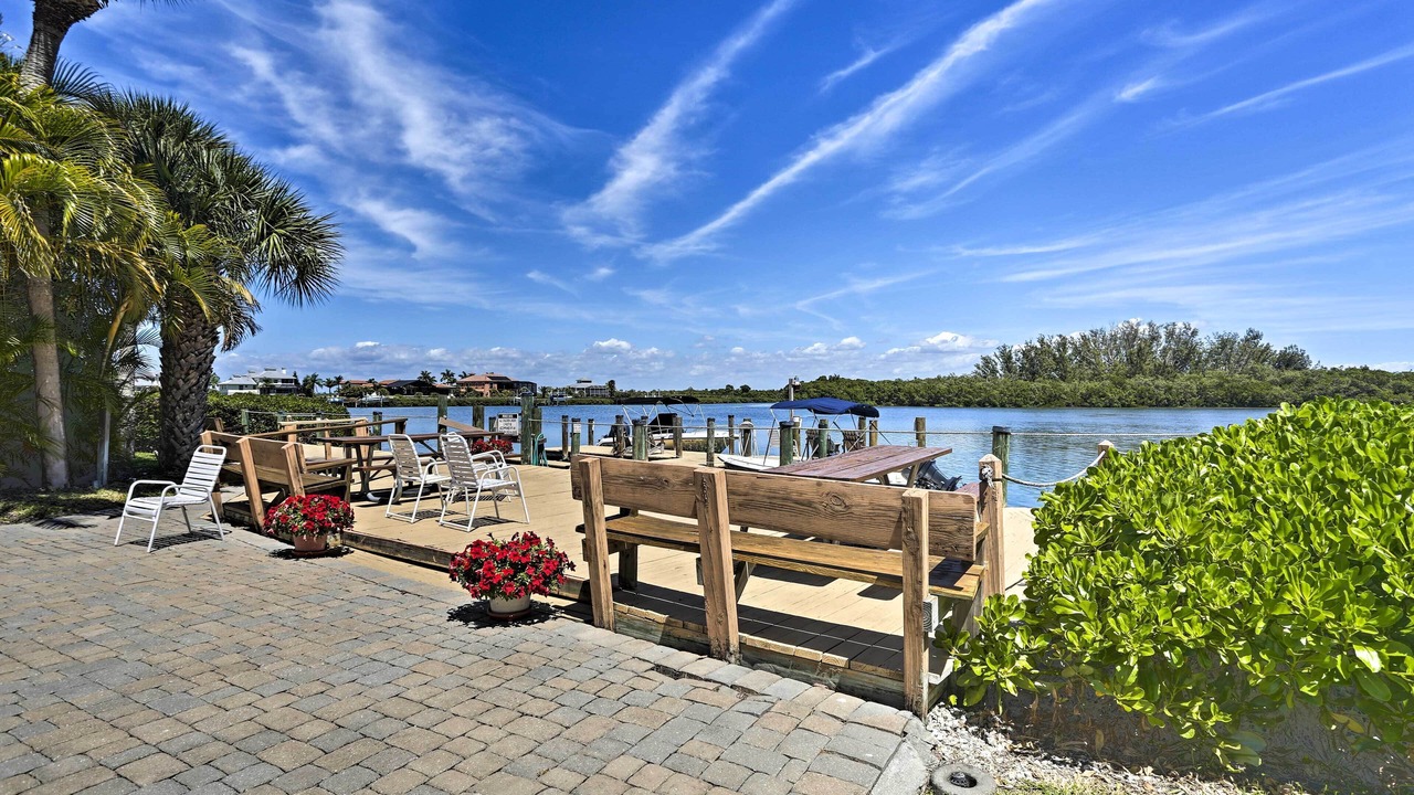 Photo of Outdoor in Englewood