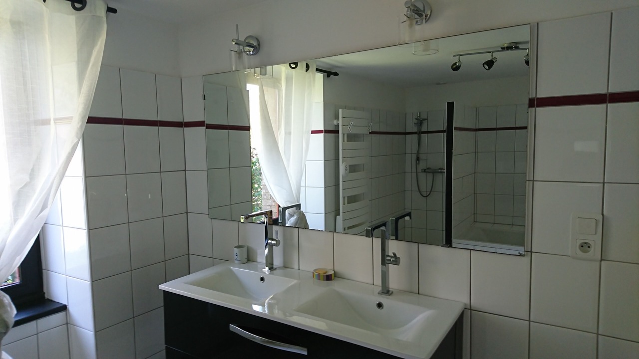 Photo of Bathroom in Maxent