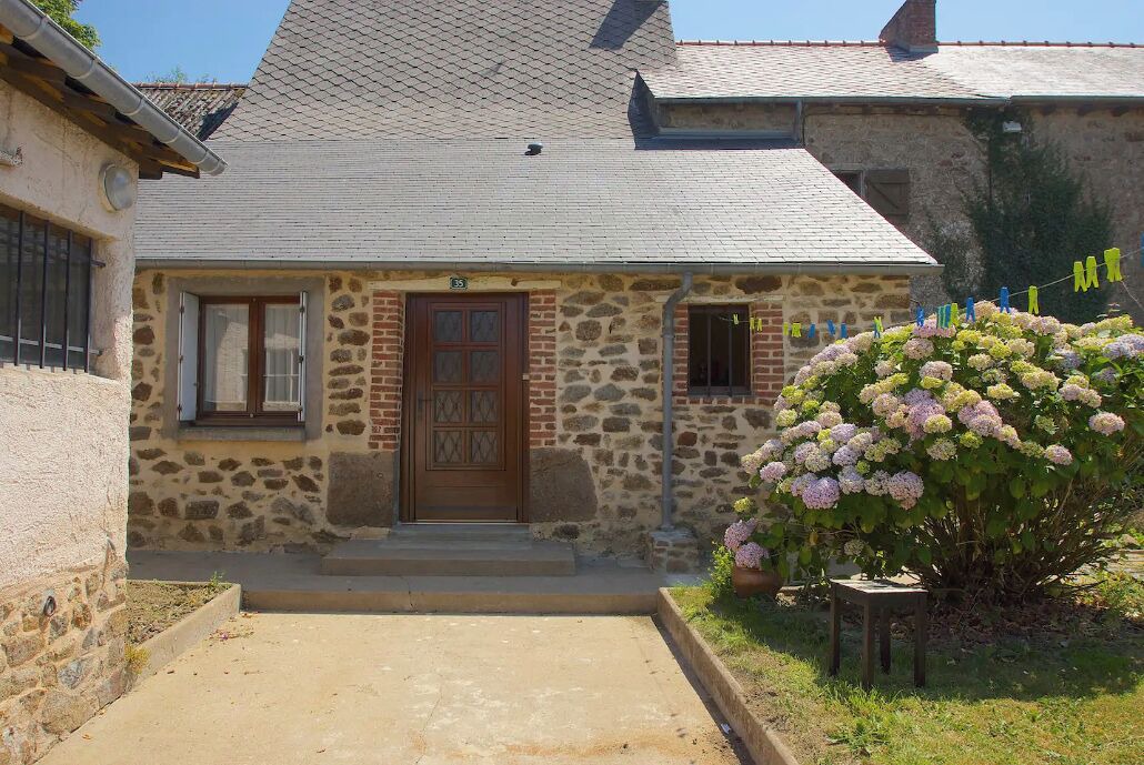Photo of Outdoor in Saint-Symphorien