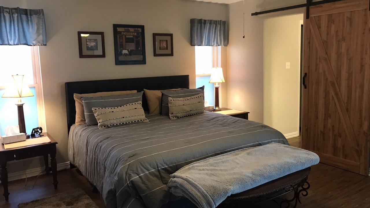 Photo of Bedroom in West Arlington
