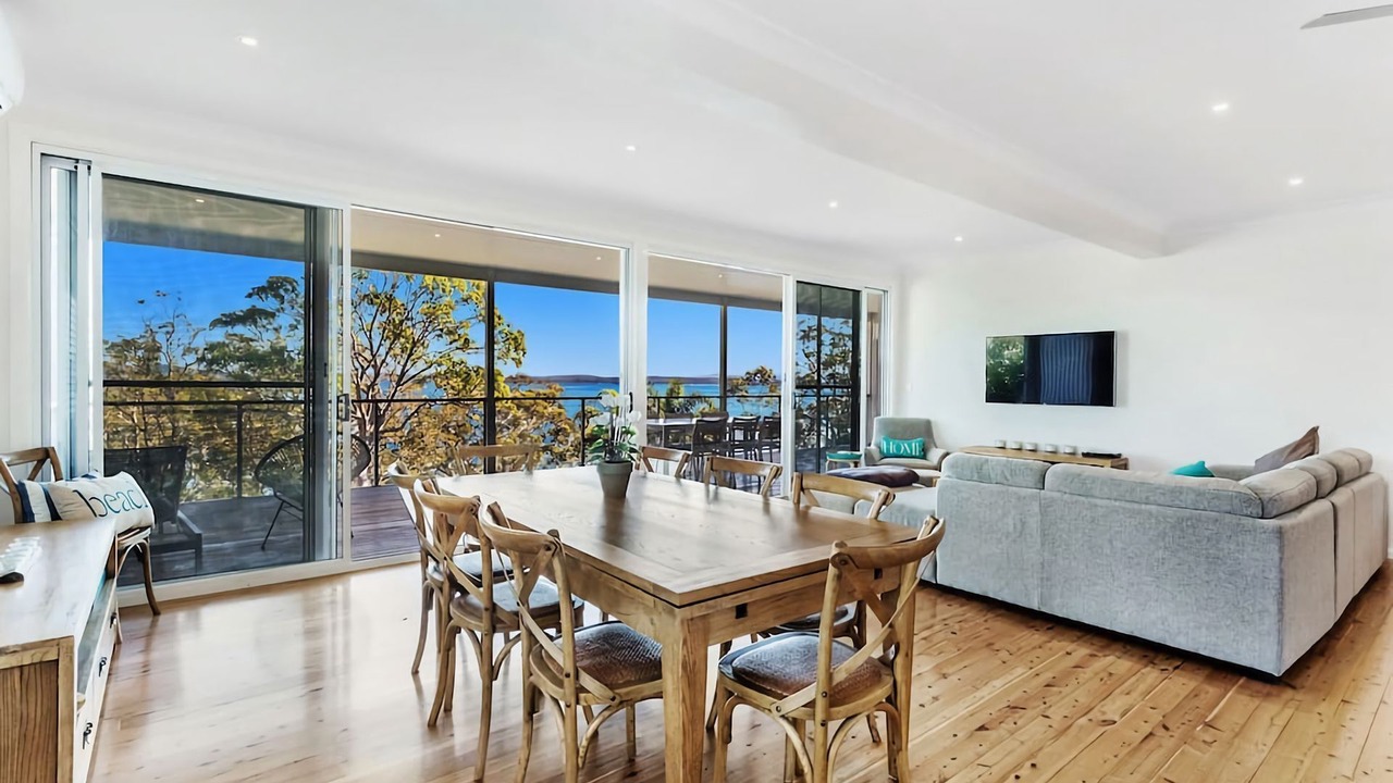 Photo of Livingroom in Nelson Bay