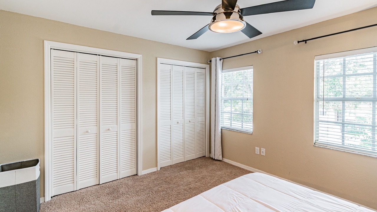 Photo of Bedroom in Courier City - Oscawana