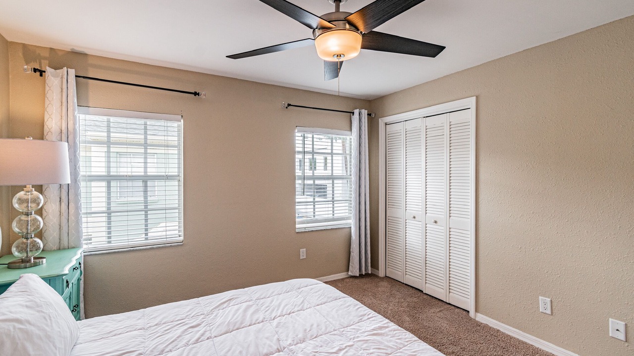 Photo of Bedroom in Courier City - Oscawana