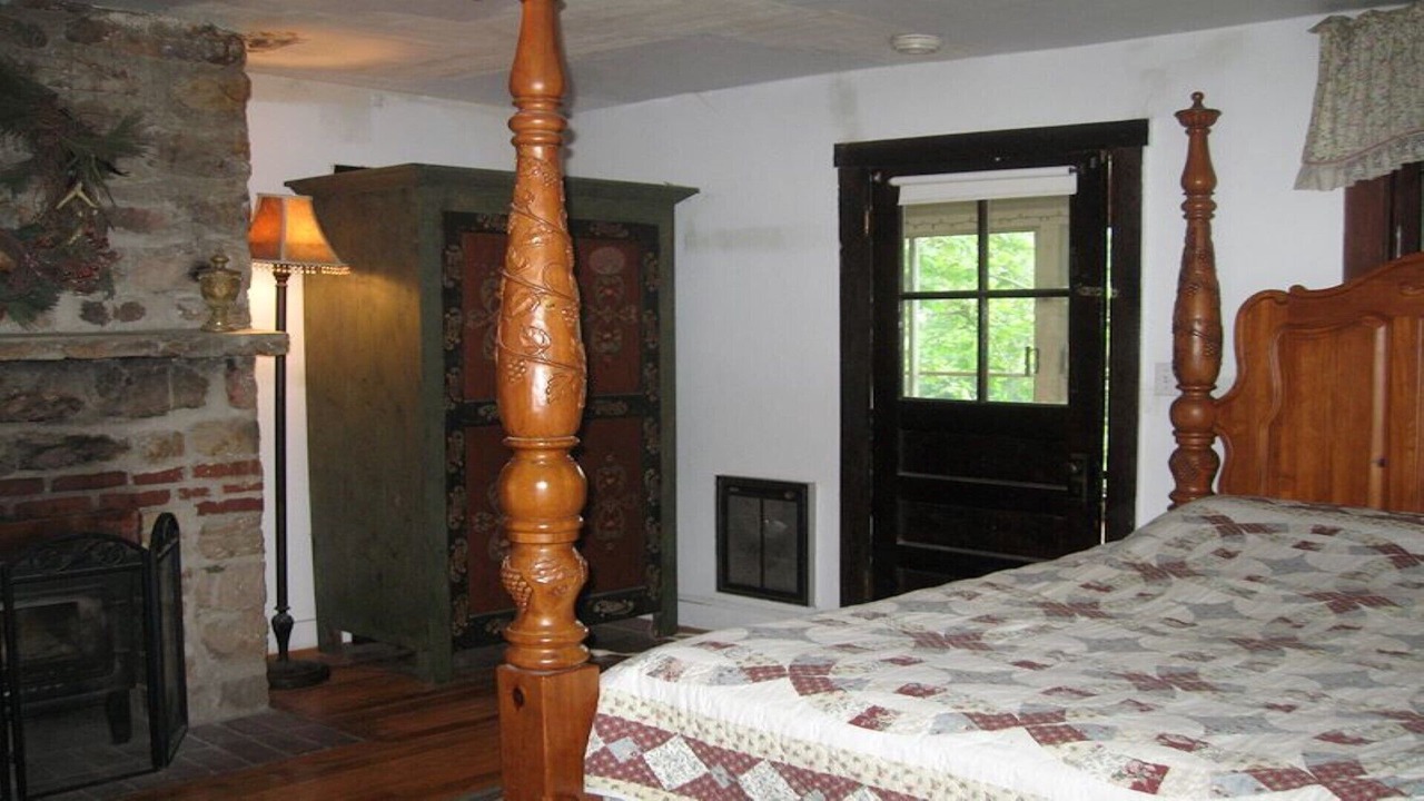 Photo of Bedroom in Luray