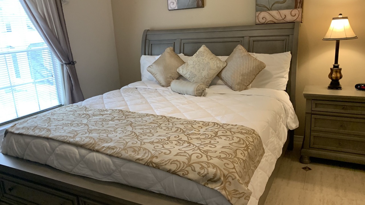 Photo of Bedroom in South Shore Harbour
