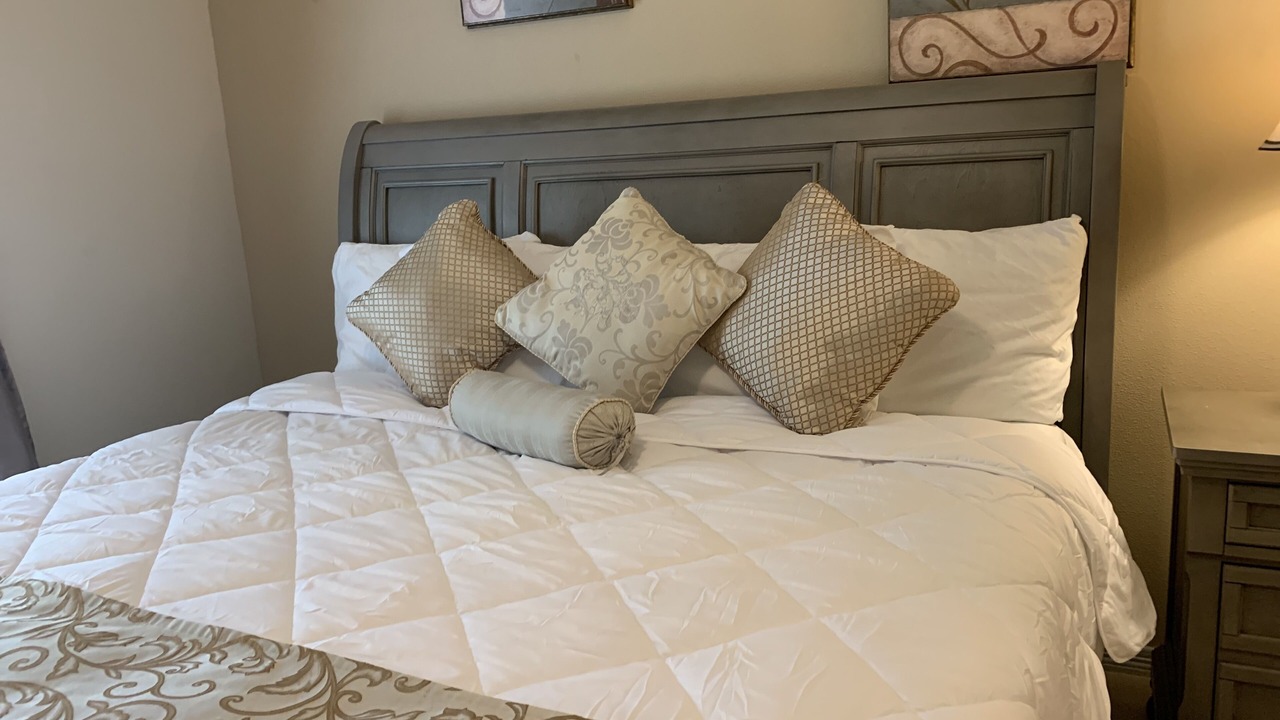 Photo of Bedroom in South Shore Harbour