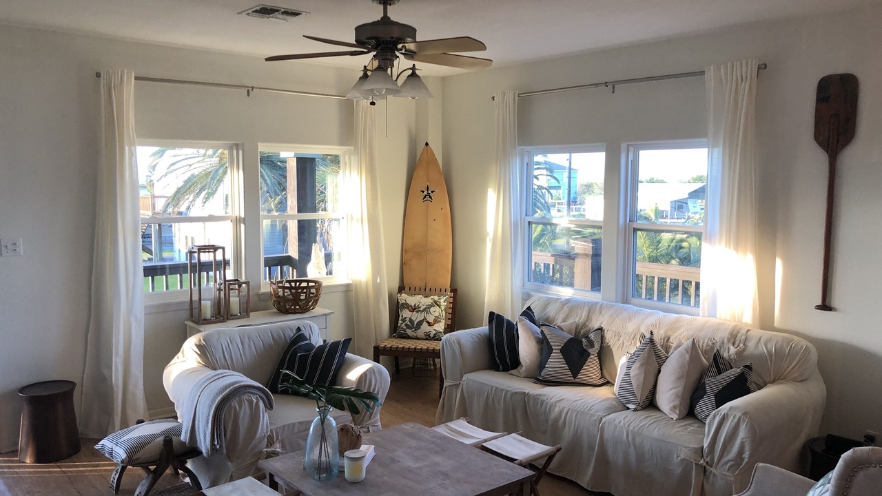 Photo of Livingroom in Port O Connor