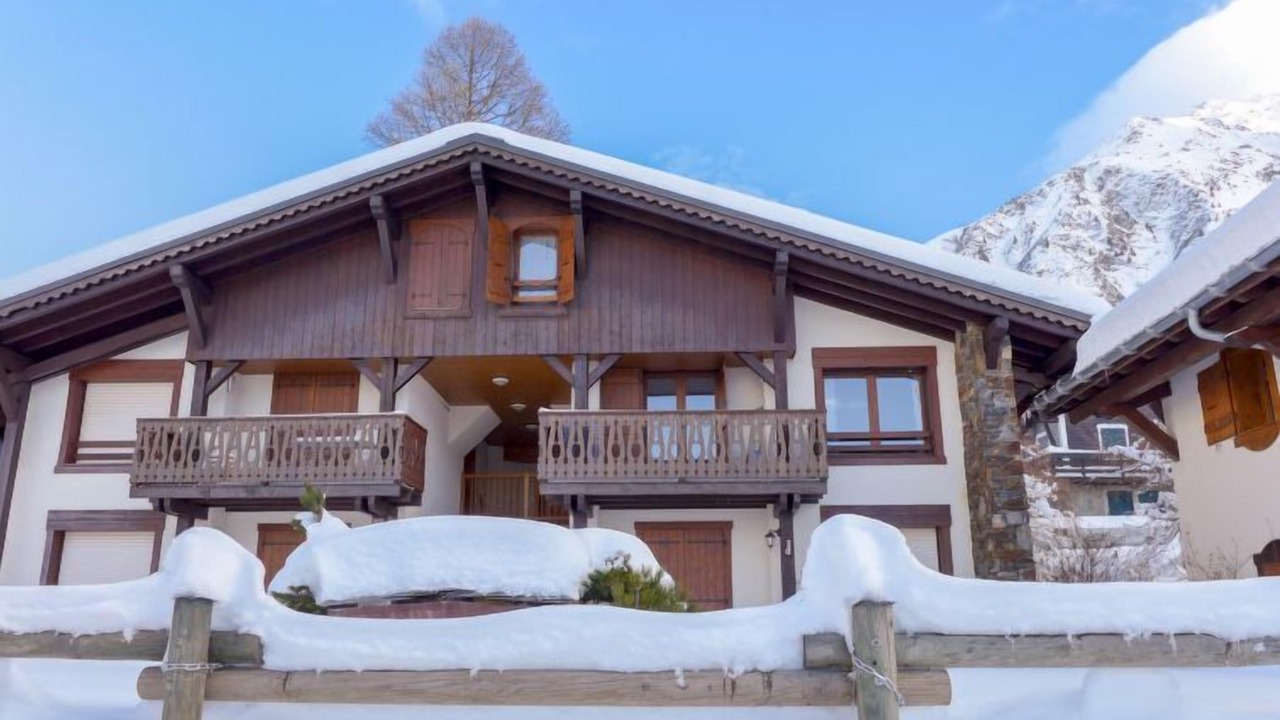 Photo of Others in Le Tour