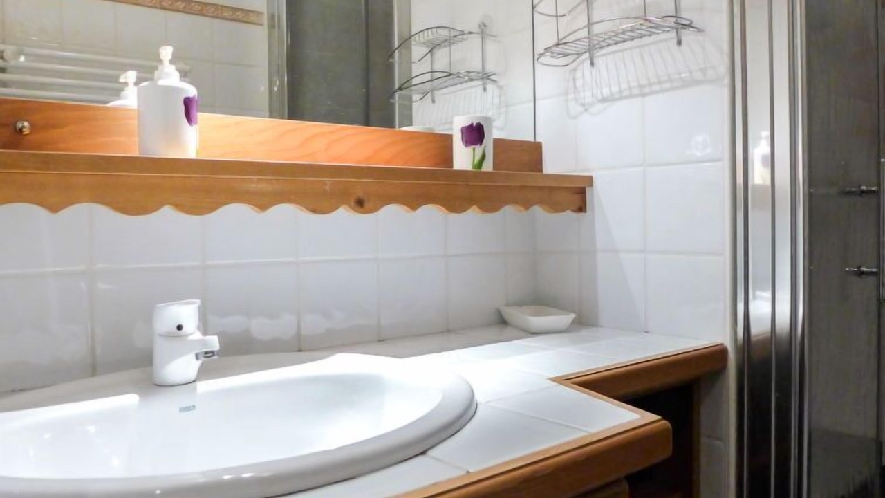 Photo of Bathroom in Le Tour