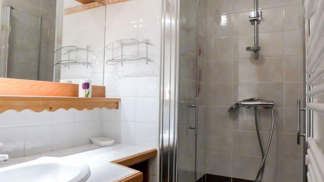 Photo of Bathroom in Le Tour