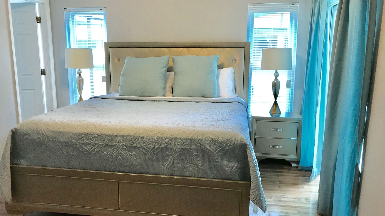 Photo of Bedroom in Lake Berkley
