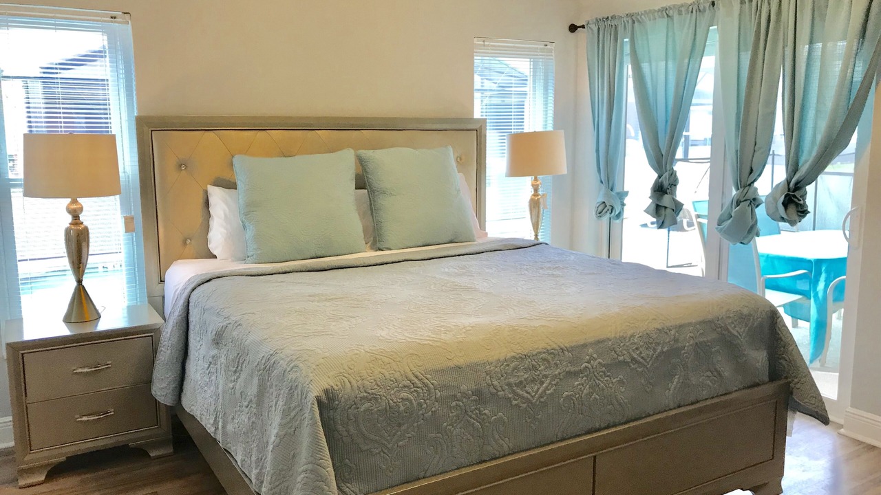 Photo of Bedroom in Lake Berkley