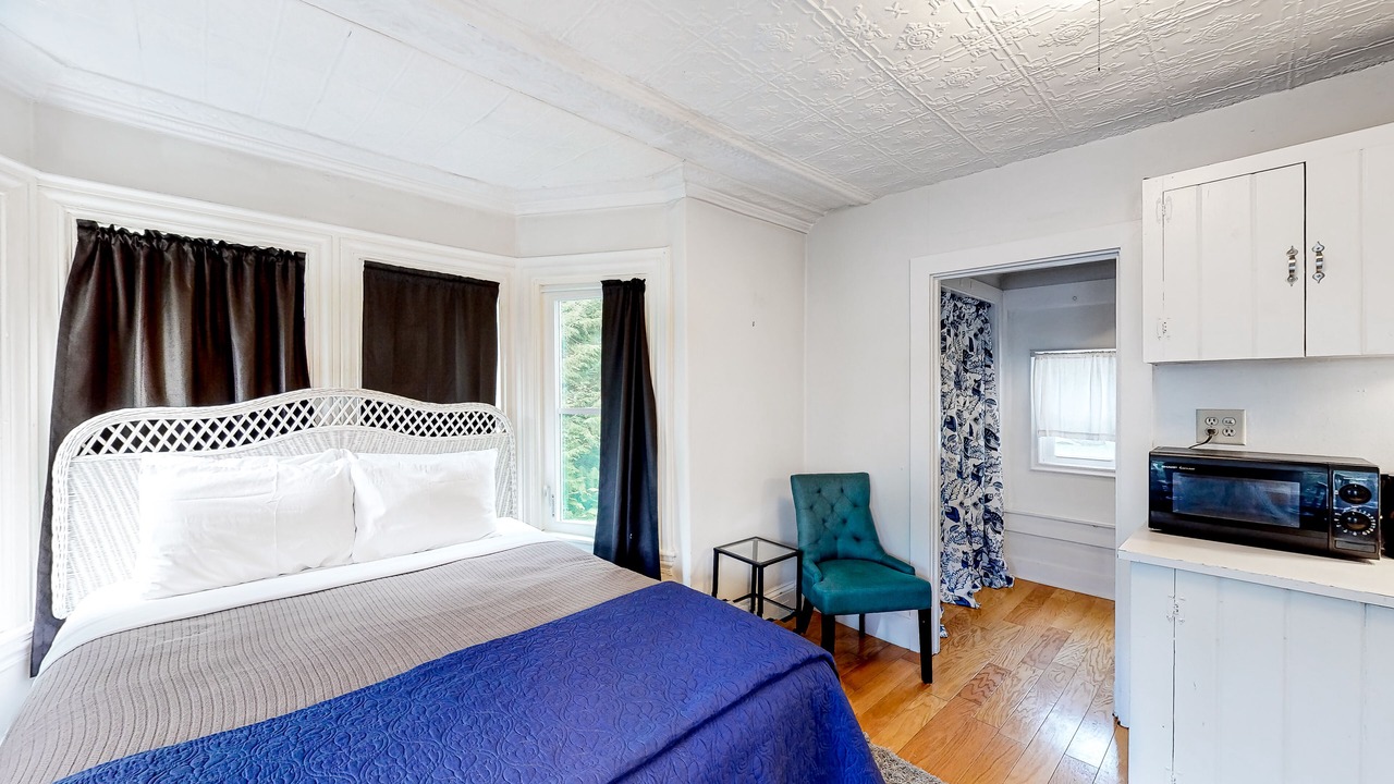 Photo of Bedroom in Castine