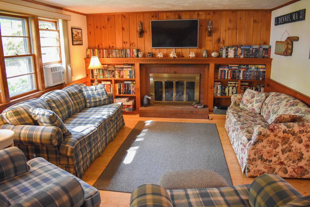 Photo of Livingroom in Dennis Port