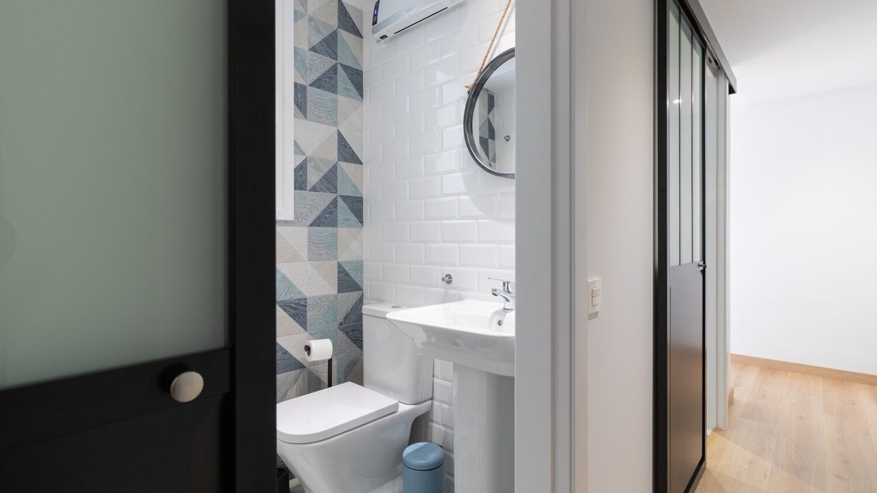 Photo of Bathroom in Logrono Historic Centre