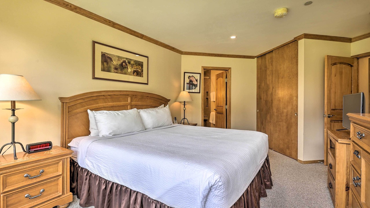 Photo of Bedroom in Vail