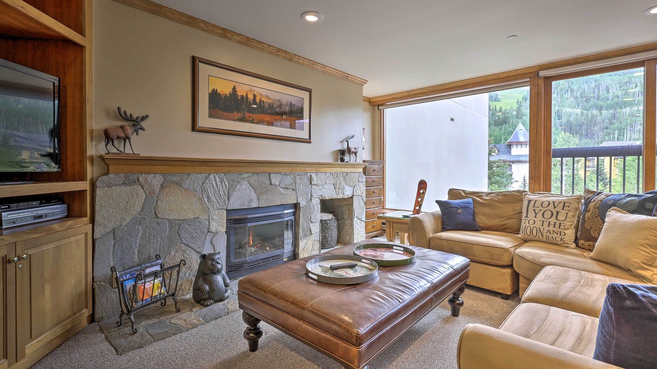 Photo of Livingroom in Vail
