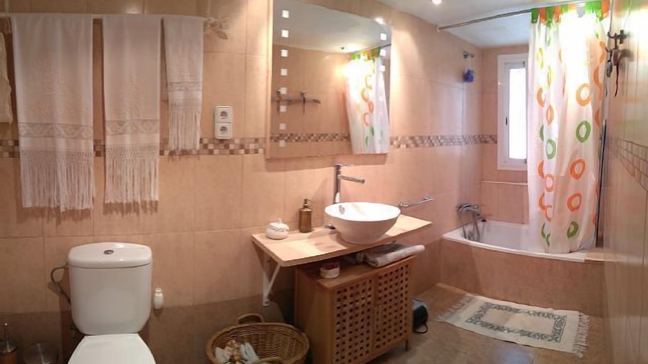 Photo of Bathroom in Masriudoms