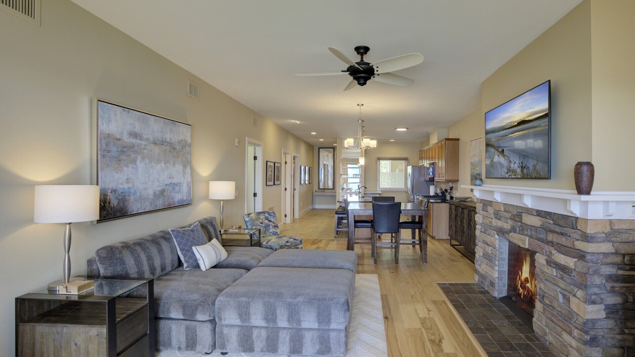 Photo of Livingroom in Sandpoint