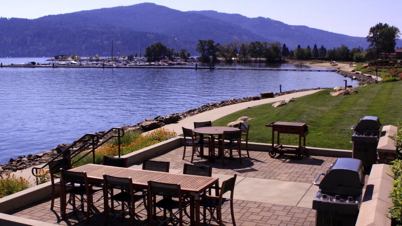 Photo of Others in Sandpoint