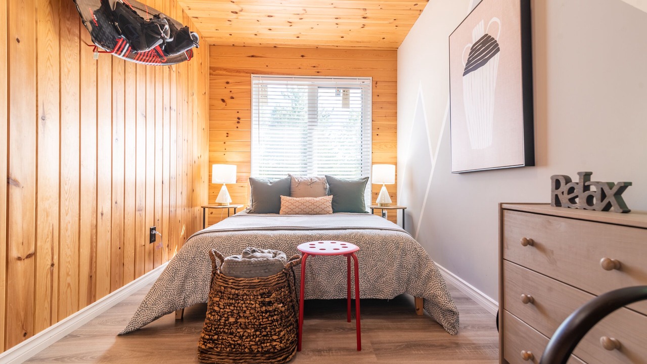 Photo of Bedroom in Kenora