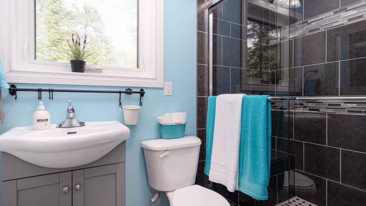 Photo of Bathroom in Kenora