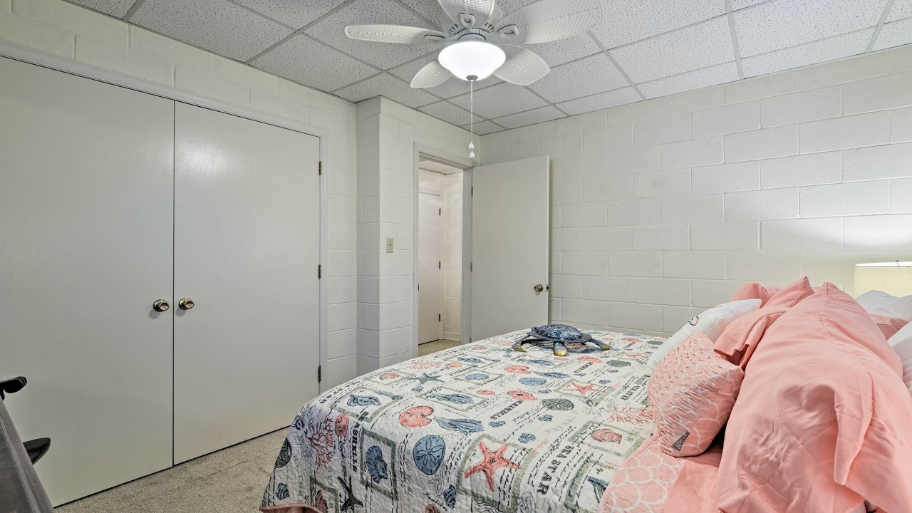 Photo of Bedroom in Holden Beach
