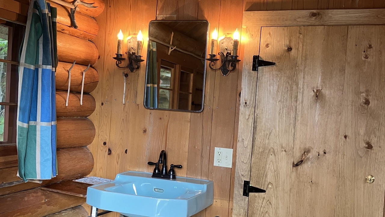 Photo of Bathroom in Indian Lake