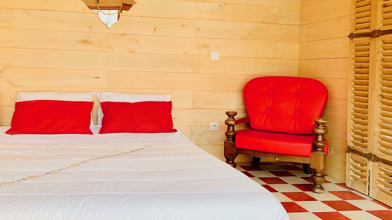 Photo of Bedroom in Libourne