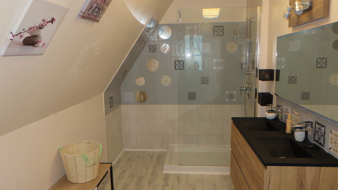 Photo of Bathroom in Thouars