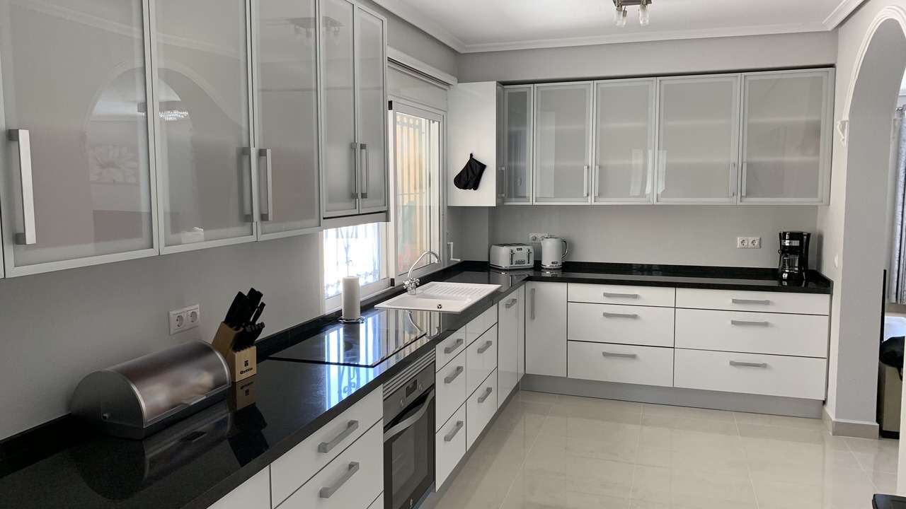 Photo of Kitchen in Pinar de Campoverde