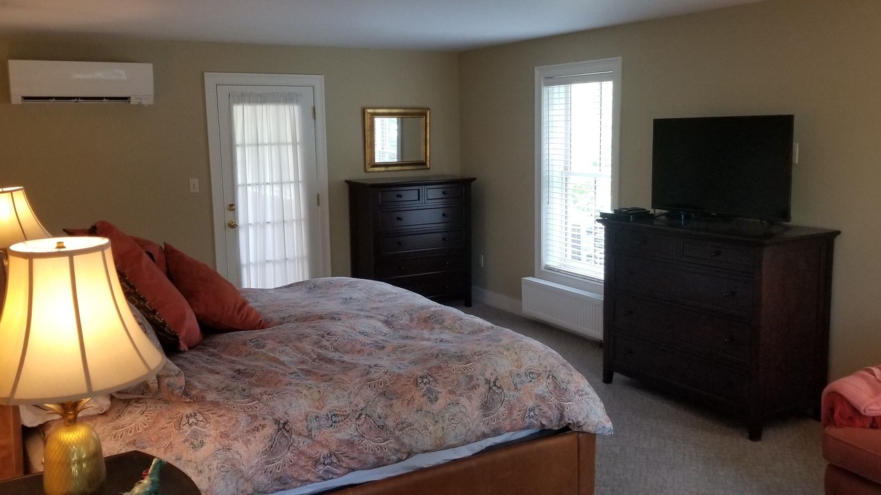 Photo of Bedroom in Weston
