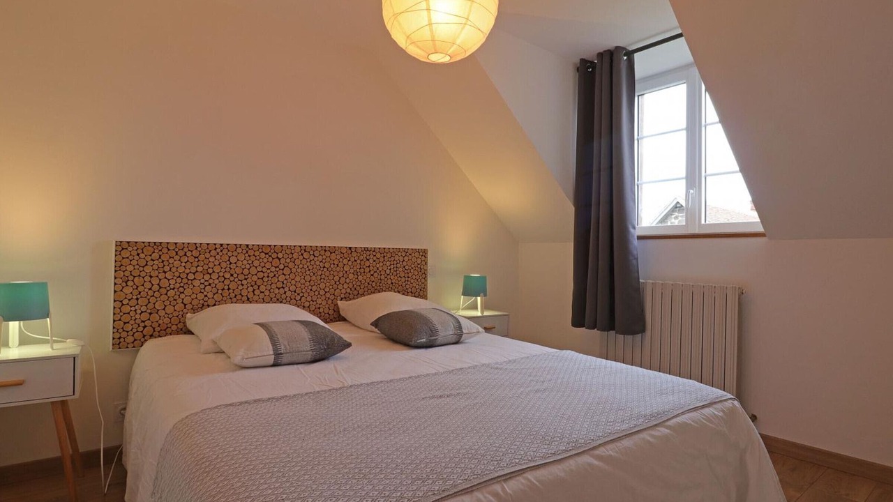 Photo of Bedroom in Ceauce