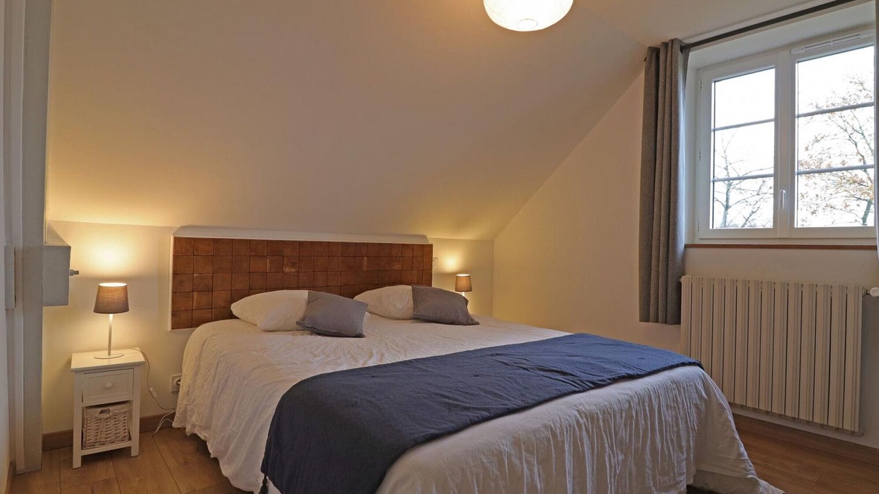 Photo of Bedroom in Ceauce