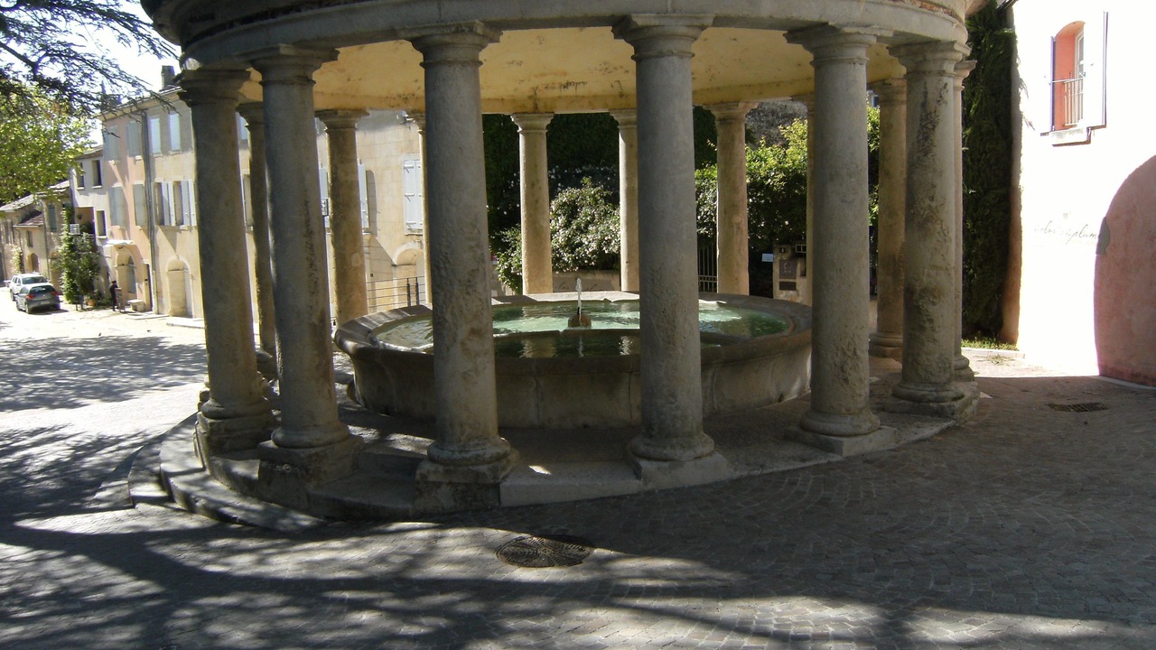 Photo of Outdoor in Grillon