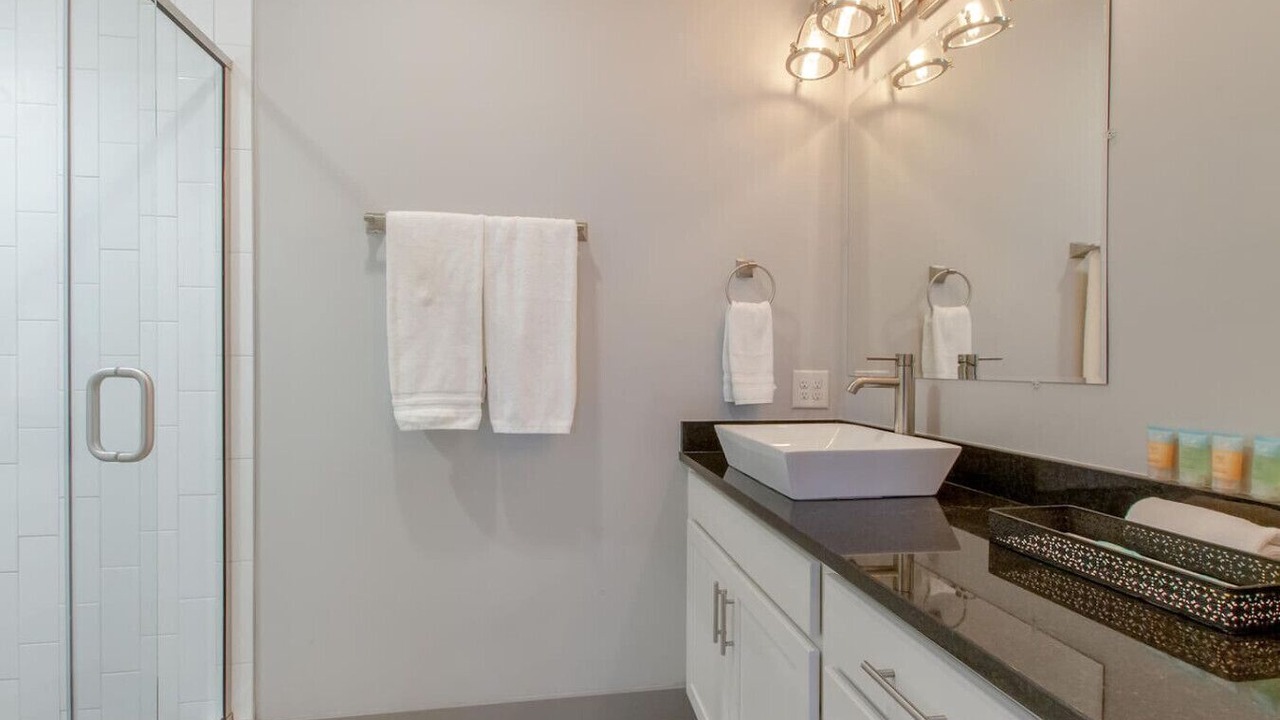 Photo of Bathroom in Historic Waverly