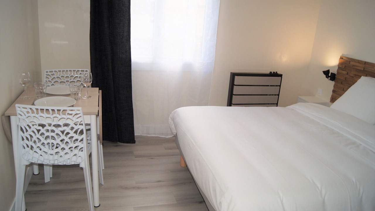 Photo of Bedroom in La Roche-sur-Yon