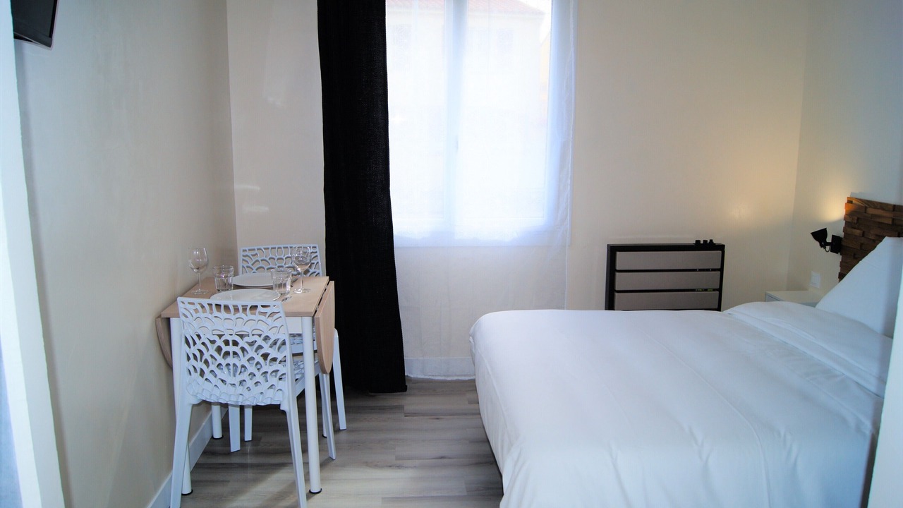 Photo of Bedroom in La Roche-sur-Yon