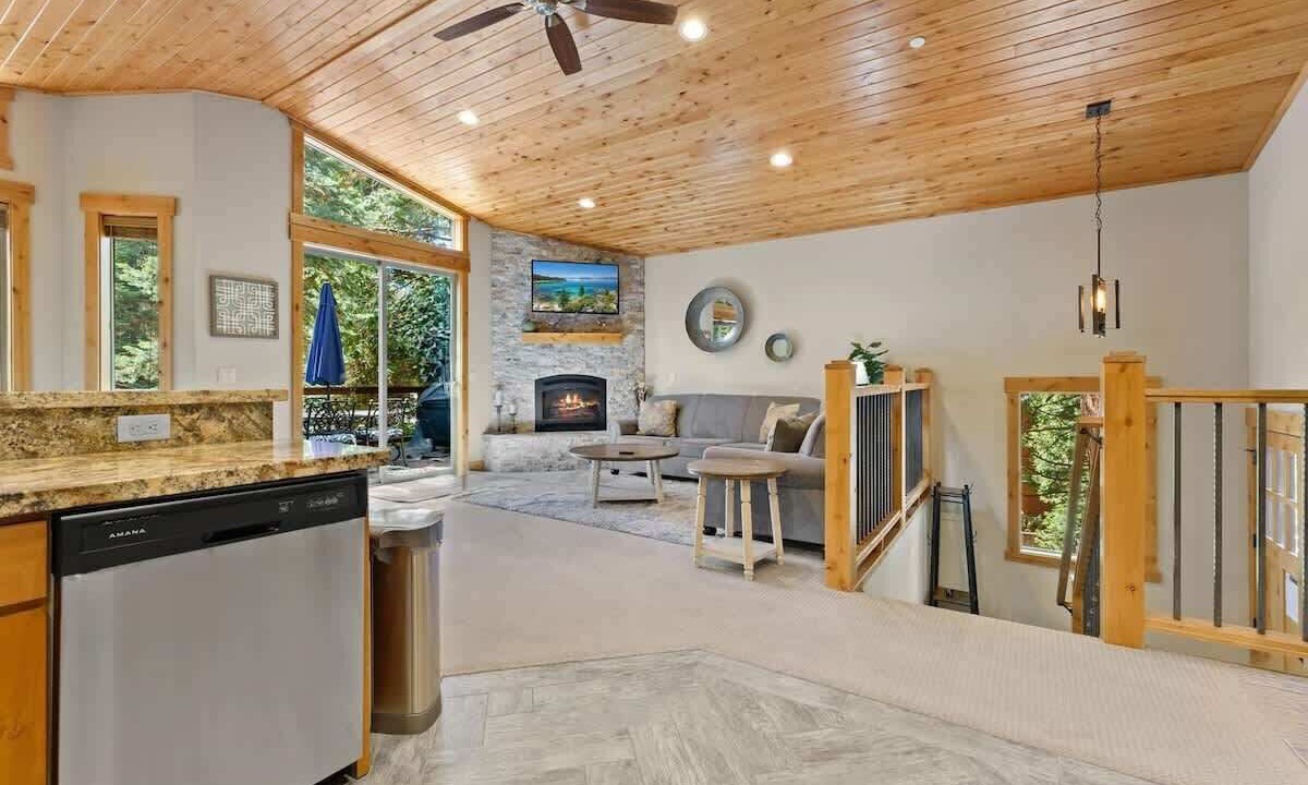 Photo of Livingroom in Kings Beach