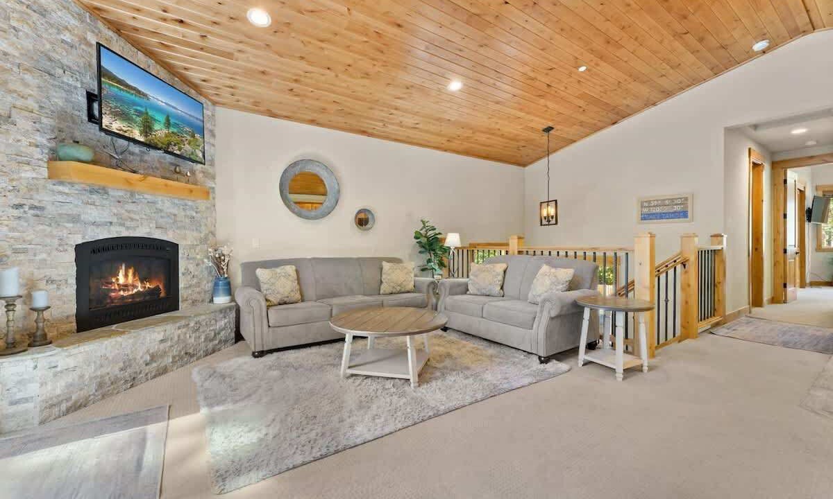Photo of Livingroom in Kings Beach