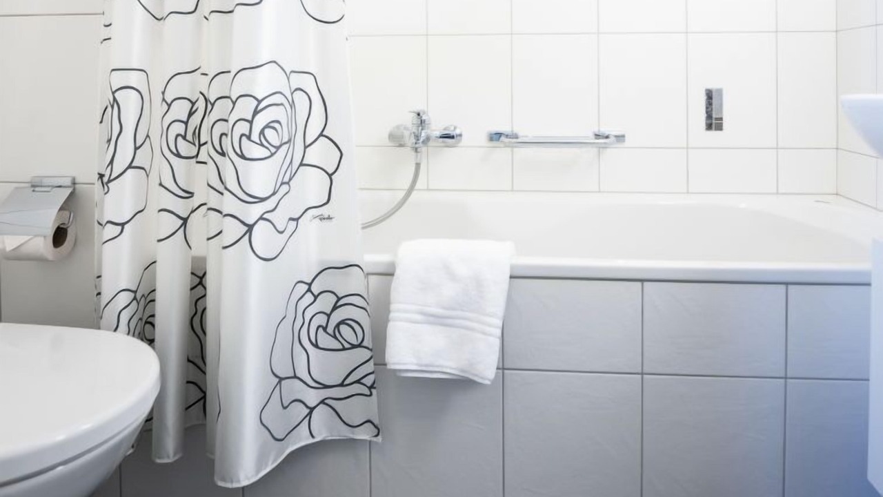 Photo of Bathroom in Champfer