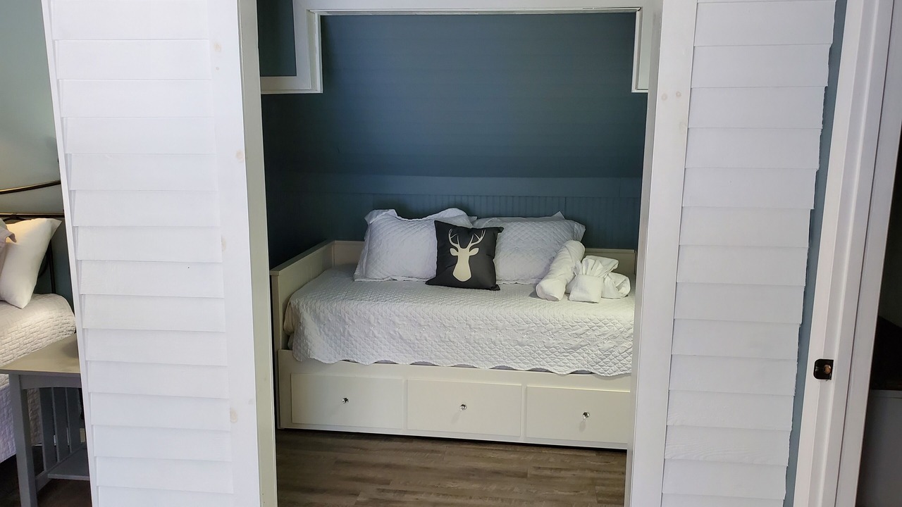 Photo of Others in Hadley