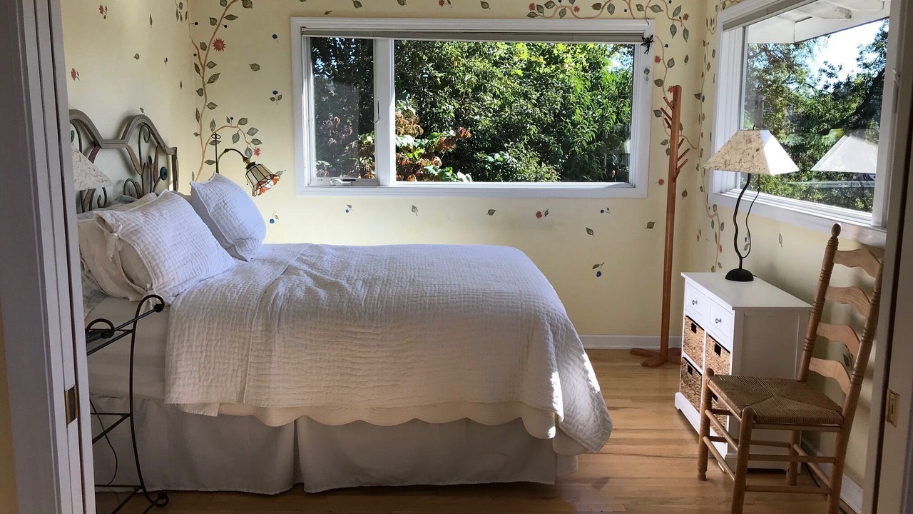 Photo of Others in Amazon